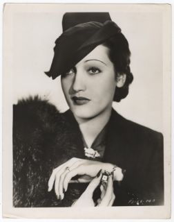 DOROTHY LAMOUR 1938 Vintage Hollywood Portrait BRACELET WATCH