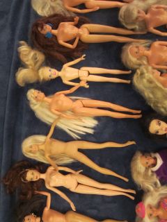  Barbie Bratz other Dolls No Clothes Outfits and Accessories; Vintage