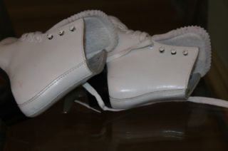 Ice Skate Dominion Canada Shoe Size 13 Blade 7 2 3 White Pre Owned