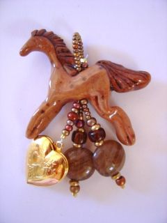 DUN HORSE by CYNDYHORSES of MONTANA w/ GOLDTONE HEART LOCKET
