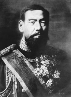441px Black_and_white_photo_of_emperor_Meiji_of_Japan