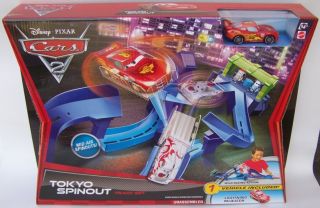  Tokyo Spinout Race Car Track Set w Diecast Lightning McQueen