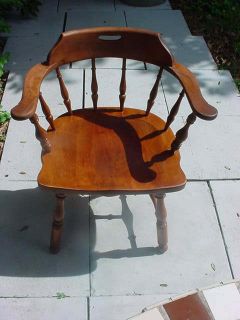 Ethan Allen Heirloom Captains Chair Colonial Early American Furniture