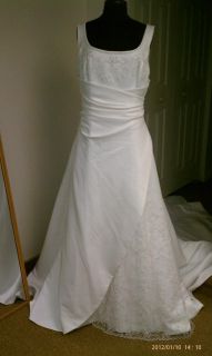 Emme Bridal Sleeveless Wedding Dress Gown Size 20 in White