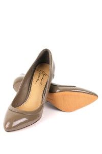 Mark James Badgley Mischka Fain Taupe Patent $225 Leather Shoes Heels