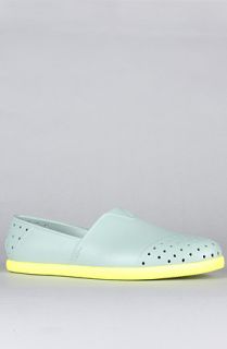 Native The Verona Shoe in Shuttle Grey Fizz Green