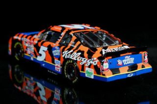 Terry Labonte 2000 Monte Carlo 5 Kelloggs Frosted Flakes RCCA Elite Le