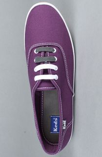 Keds The Solid Oxford Lo Sneaker in Purple