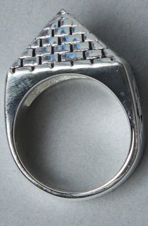 Han Cholo The Her Pyramid Ring in Silver