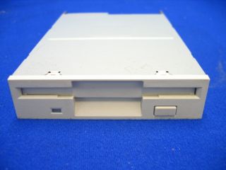 Teac FD 235HF Internal 3 5 inch Floppy Disk Drive PN 193077A2 91 Beige