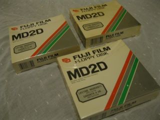 FUJI FILM Floppy Disk Disks MD2D Double Sided Double Density 5 1 4