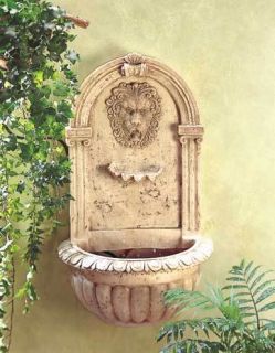  SWM 32428 Lion Head Wall Fountain