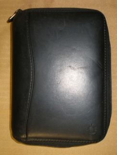 Franklin Covey Spacemaker Black Genuine Leather 6 Ring Zipper Binder