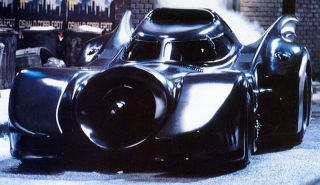 Special Edition 118 Anton Furst 1989 TUBE Batmobile #H2755 & PITTMAN
