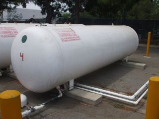  1999 Gallon Propane Tank