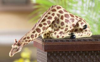 Giraffe Figurine Shelf Leaner Safari Theme Home Decor Accent New A9631