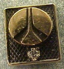 North American Rockwell Employee Service Pin 10K Gold