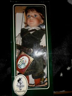  Geppeddo Porcelain Doll Robin Hood