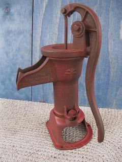 Antique Primitive Wayne agl Works Goldsboro Cast Iron Well Water Pump