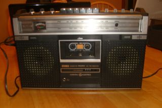 Vintage General Electric Radio Tape Cassette