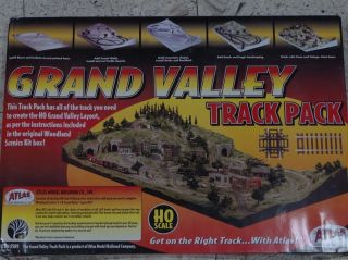  LAYOUT   Woodland Scenics ST1483 Grand Valley Kit + Atlas Track Pack