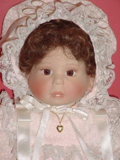  Lee Middleton Baby Doll 1988 Gracie Mae Heart With Locket Necklace