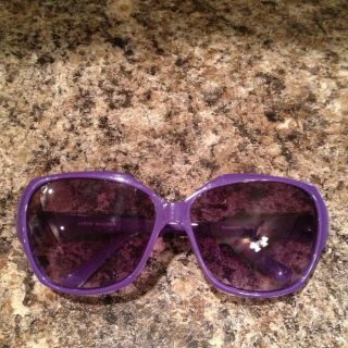 Steve Madden Womens Purple Trend Sunglasses EUC
