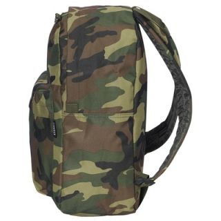 Everest 16.5 Classic Backpack in Digital Camo   C2045CR CM