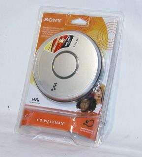  DEJ011 Portable Digital Megabass CD Player Walkman w Headphones