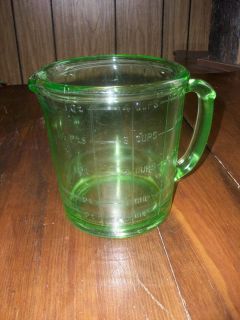 Vintage Hazel Atlas Green Depression Glass Quart 4 Cup Measuring Cup