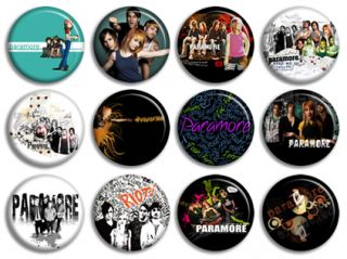 Paramore Hayley Williams 12 Buttons Pins Badges CD Neu