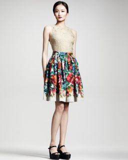 Dolce & Gabbana Sleeveless Lace Top & Floral Print Linen Skirt