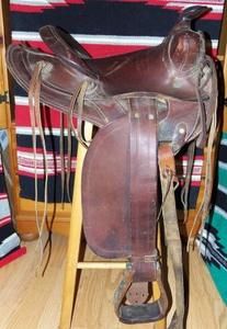 Higgins 9506  Roebuck Western Saddle Antique C 1940’s