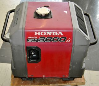 Honda EU3000IS Inverter Portable Generator