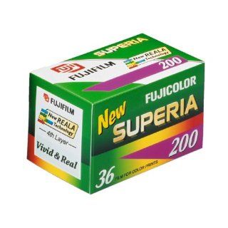 CA 135 36 Fujicolor Superia 200 Film