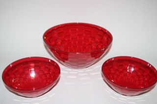 Tupperware Red Ice Prisms Acrylic Crystal 3 Bowl Set