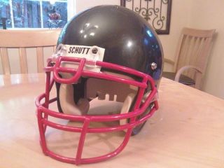 New Schutt Football Helmet Medium Black Air 4 Youth