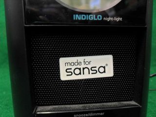 Timex TS70 Sansa SanDisk Clock Radio Dock w 4GB  Car