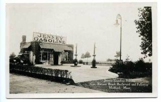 Medford MA Jenney Gas Station 1939 RPPC Postcard