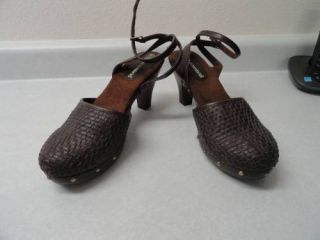 Nice Brown Platform Clogs Shoes No Boundaries 10