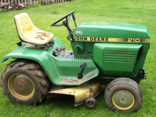 210 John Deere Lawn Tractor  