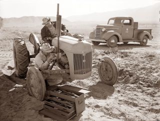 Ertl John Deere Model A Tractor Toy Cast Aluminum WWII Vtg USA Arcade Dupe Tires  