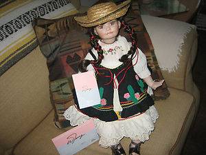 JUANITA COLLECTABLE 23 T PORCELAIN DOLL BY WILLIAM TUNG Great PPrice  