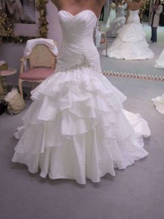 Maggie Sottero Jenna Wedding Dress 8P Diamond White
