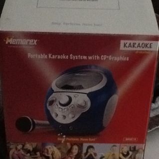Memorex Video Karaoke Singing System with Box and Accessories