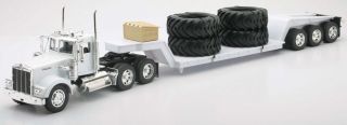 Kenworth Lowboy Truck with Big Tires Tractor 1 32 Diecast Model Toy