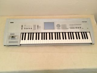 Used Korg Triton Classic 61 Key Music Workstation Sampler Keyboard