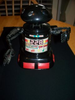 vINTAGE BLUE BOX HONG KONG OUTER SPACE ROBOT BATTERY OPERATED NOT