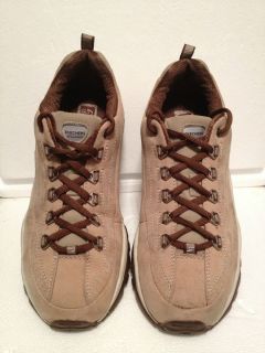 Womens Skechers Premium Leather Athletic Tennis Shoes Tan Brown 8 5