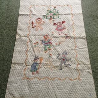 Vintage Hand Stitched Wizard of oz Baby Quilt Large